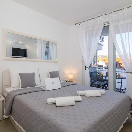 Mirror Apartment Дубровник Экстерьер фото