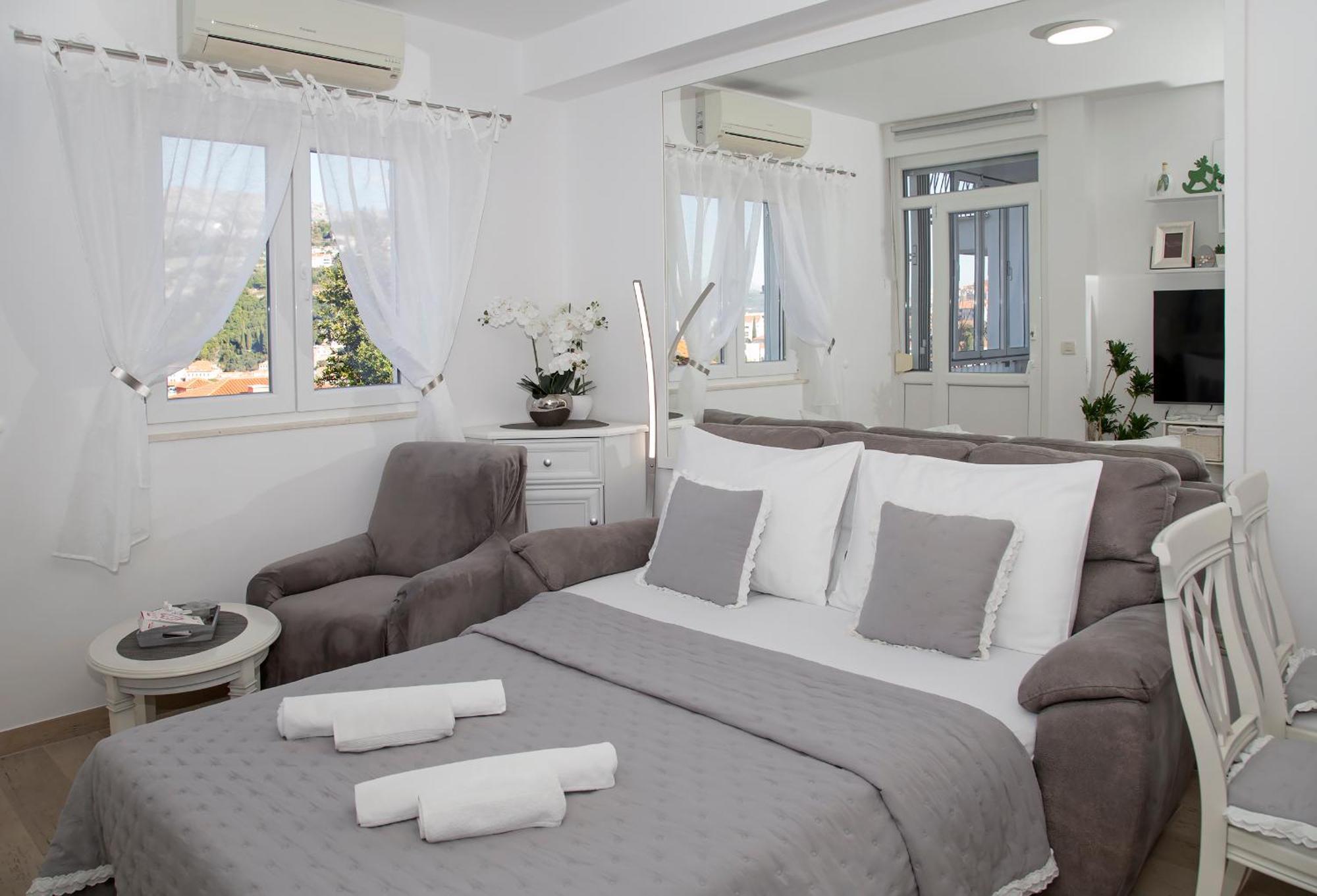Mirror Apartment Дубровник Экстерьер фото