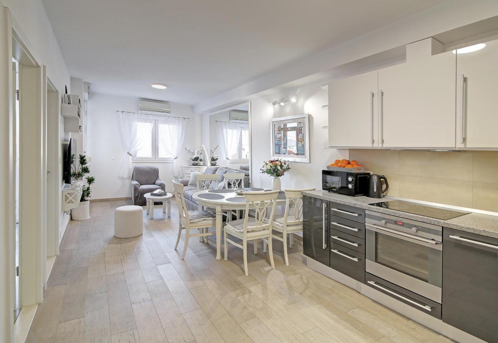 Mirror Apartment Дубровник Экстерьер фото